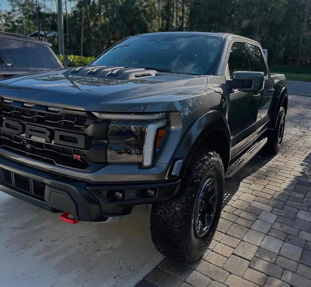 Detailed Ford Raptor truck